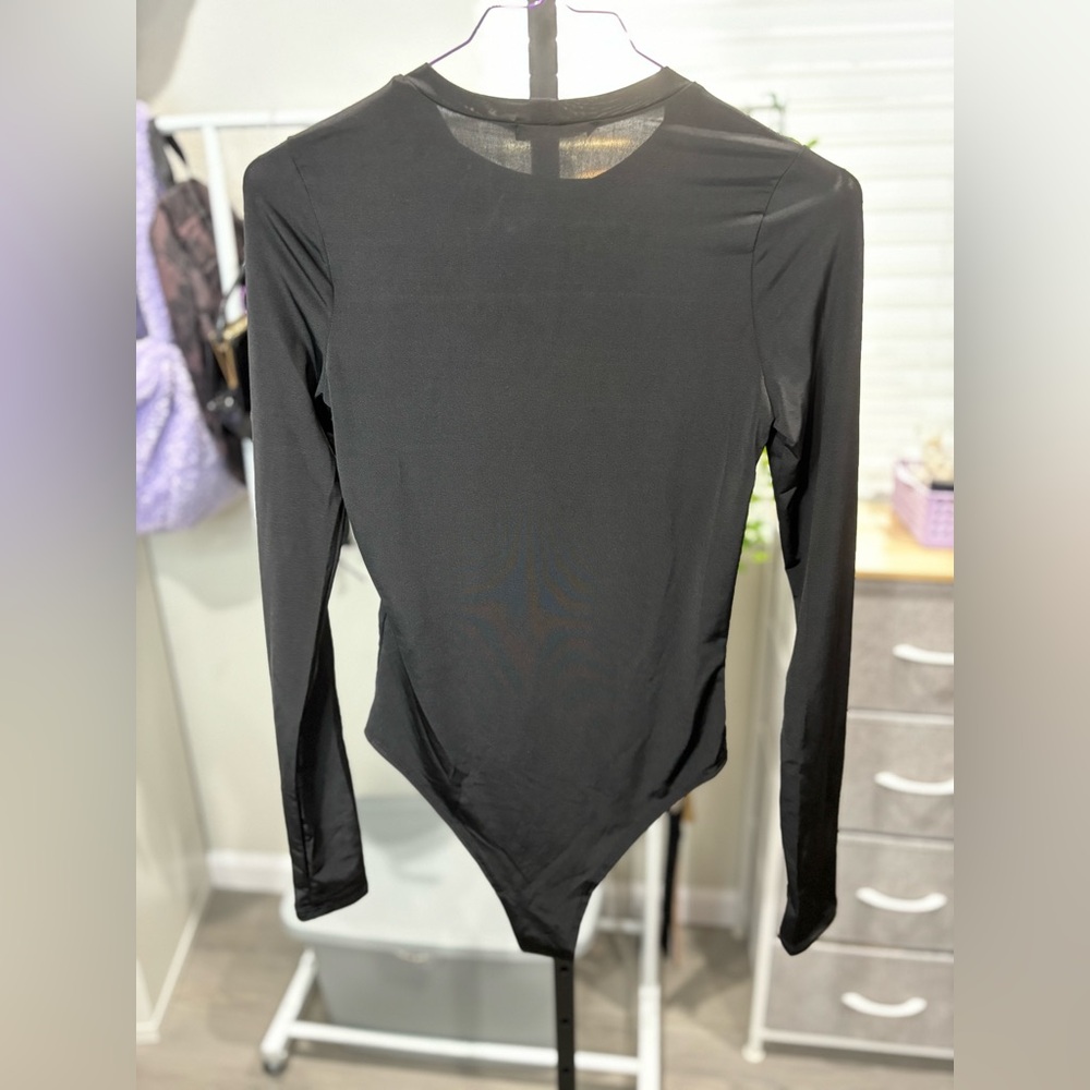 Chic Black Long Sleeve Bodysuit